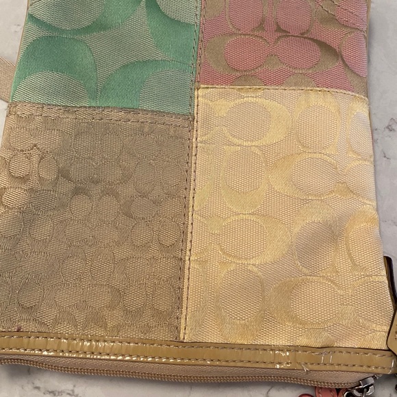 Coach medium crossbody - Picture 6 of 8